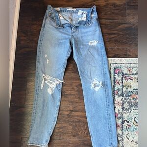 Levi’s Wedgie Jeans 24